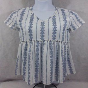 Women's Small Unbranded Short Sleeve White Striped V-Neck Blouse